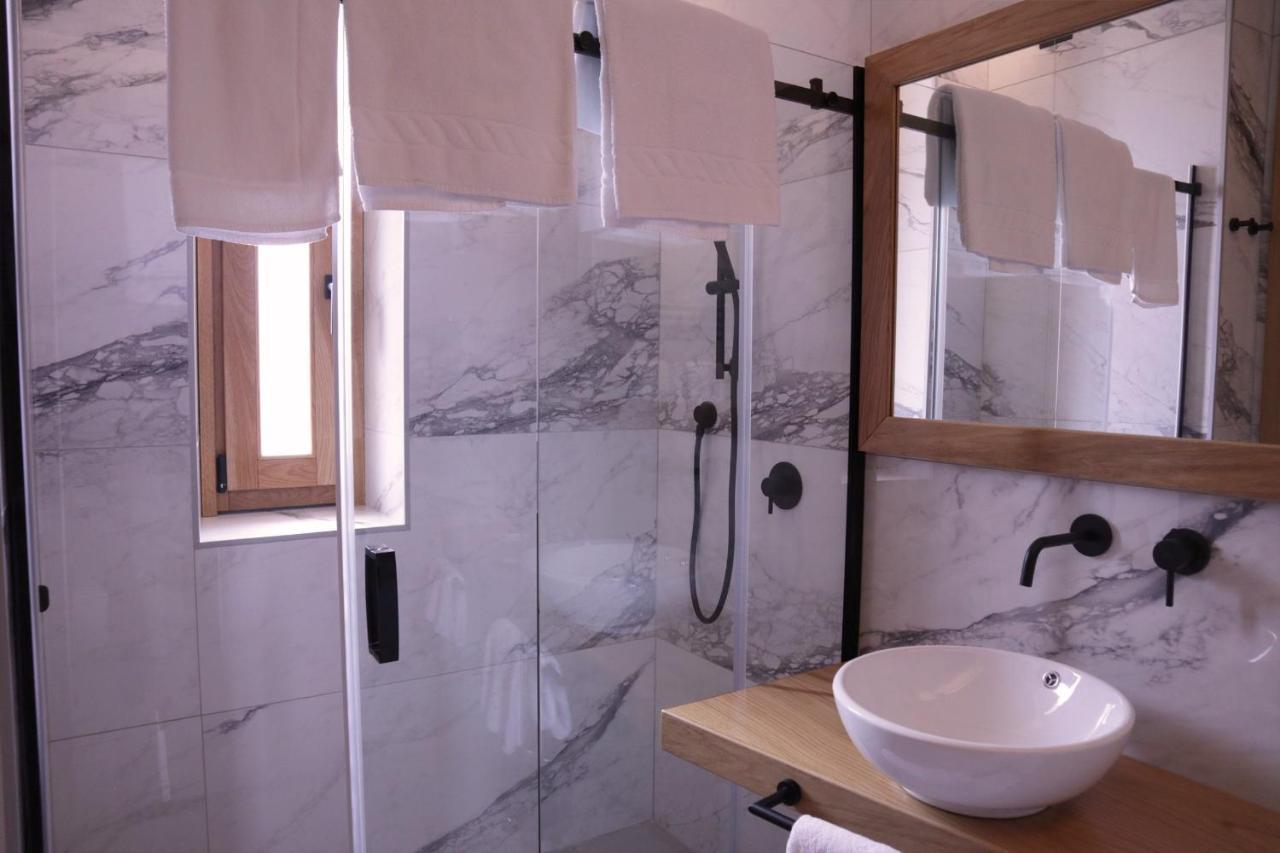 Manhattan Room & Suite Bari Bagian luar foto