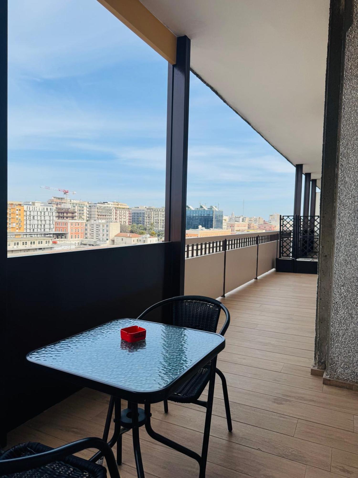 Manhattan Room & Suite Bari Bagian luar foto